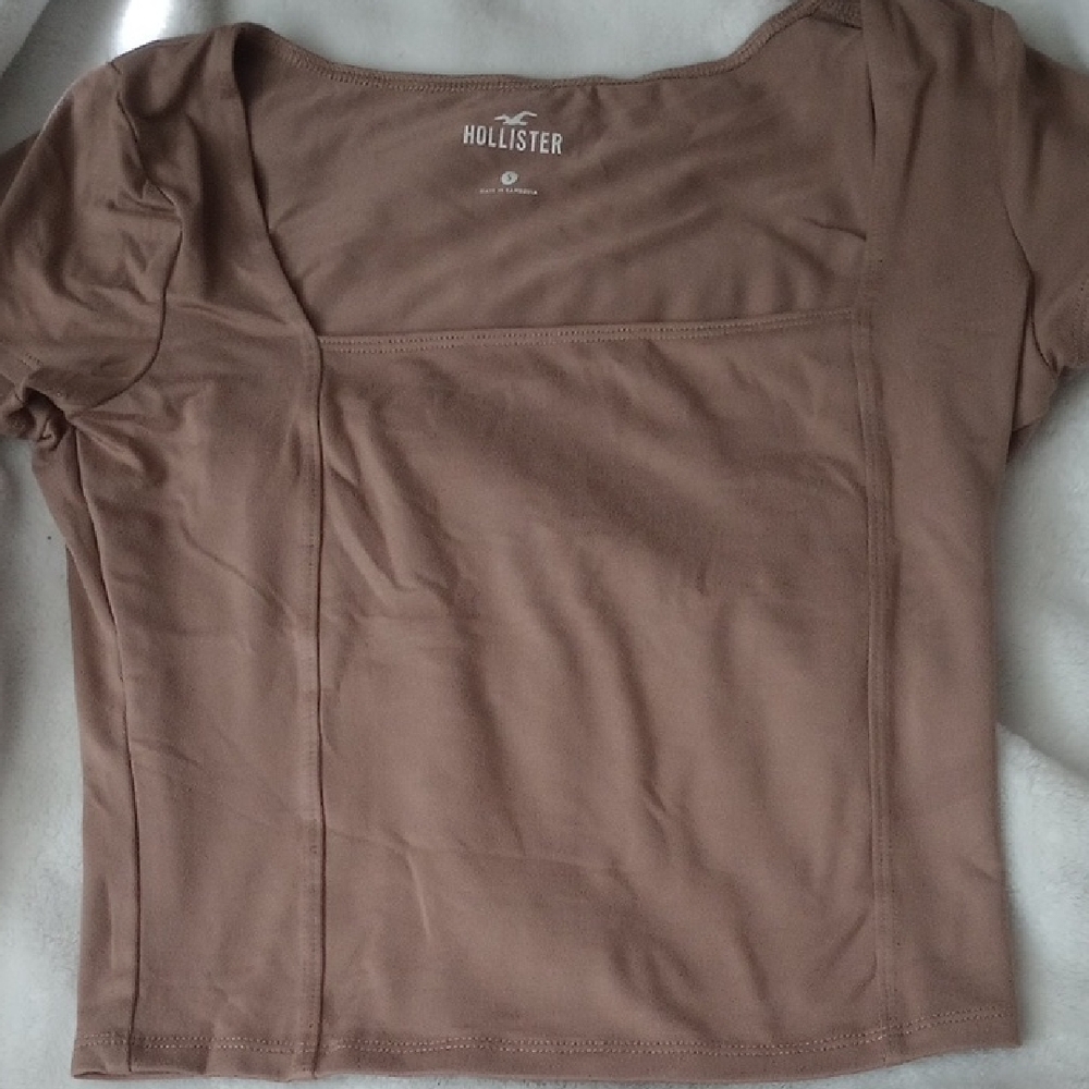 Hollister Women's Tan Blouse
